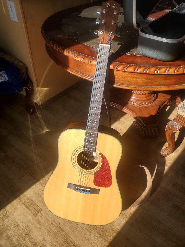 Fender dg21s nat 140  Or Best Offer Really Amazing Condition. Come With Case