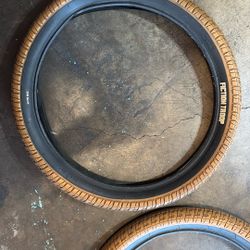 Stolen fiction troop tires (BMX) 