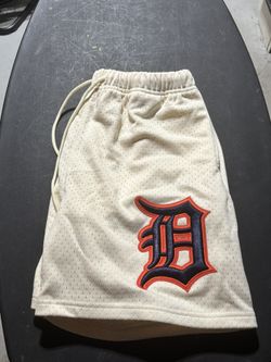 MLB Pro Standard Cream Shorts 