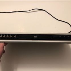 Magnavox DVD Player With Progressive Scan MWD7006