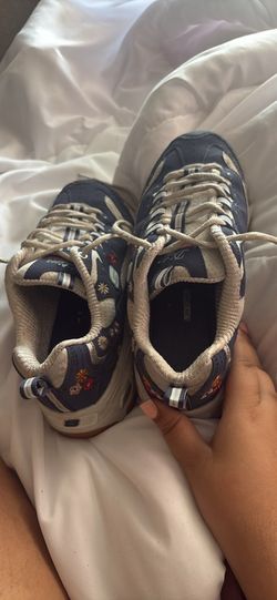 Woman’s size 5.5