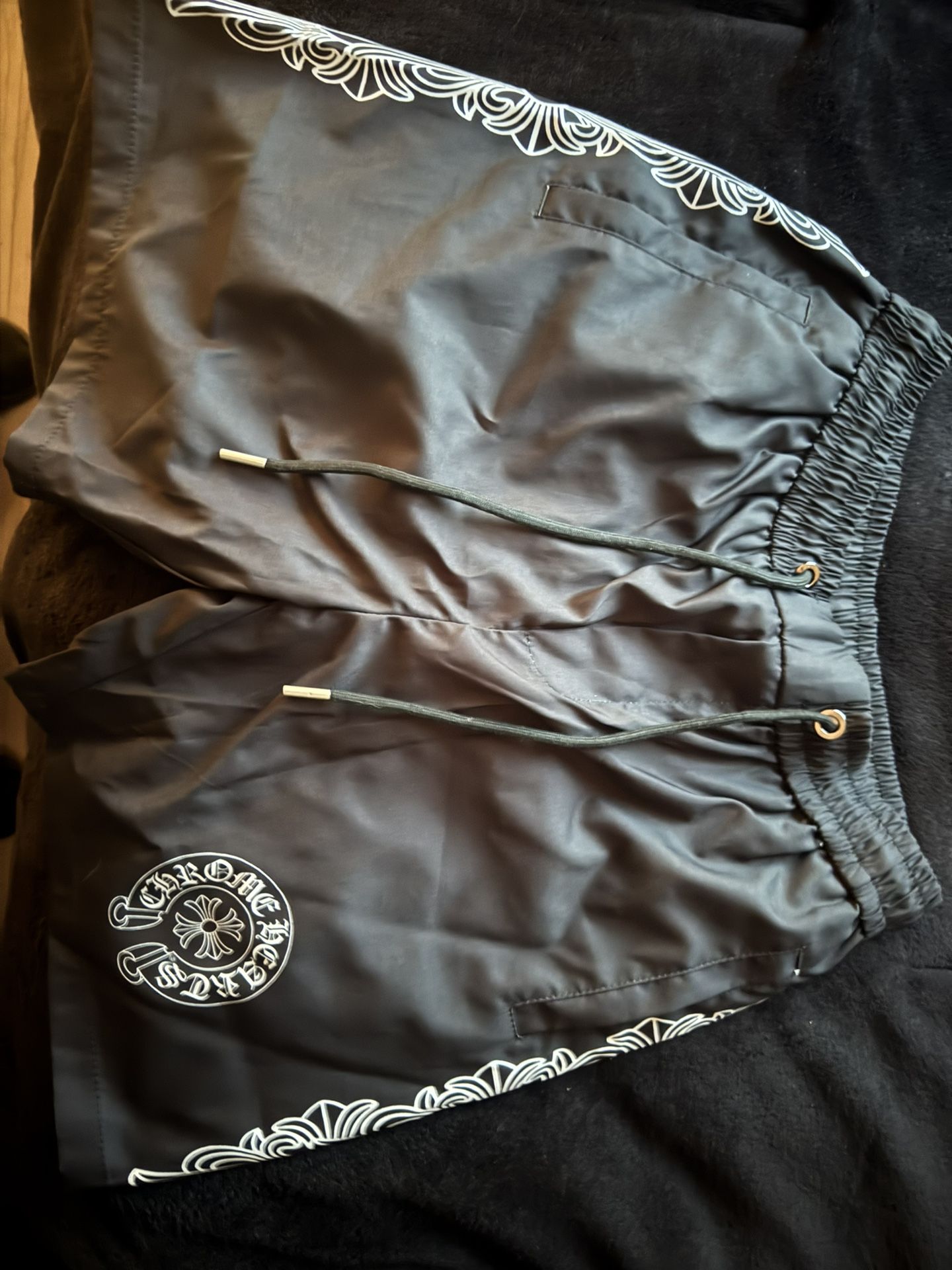 Chrome Shorts medium