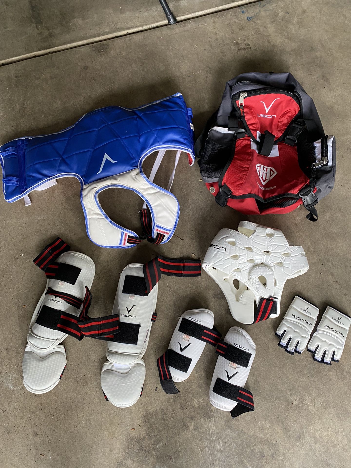 Taekwondo Pads - Youth Size Small