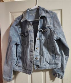 Seven7 Women’s Denim Trucker Jacket – Light Wash- L
