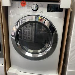WHITE FRONTLOAD DRYER