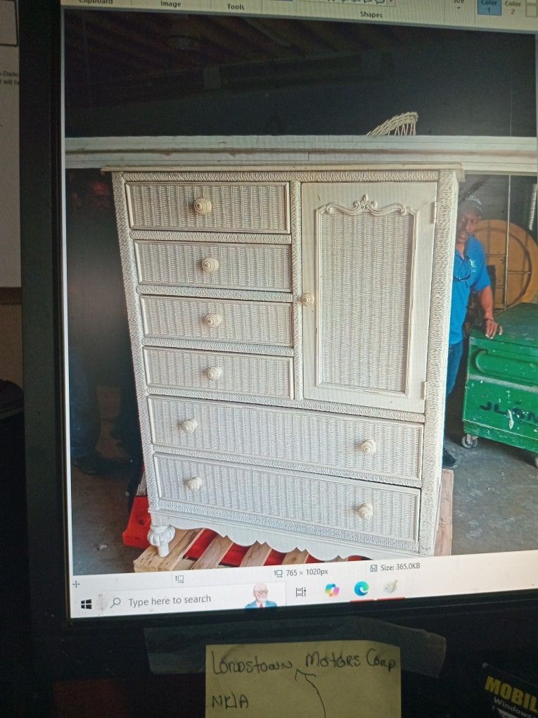 Wicker Bedroom Set