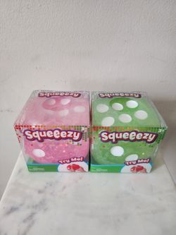Squeeezy Squishy – Pink & Green Dice