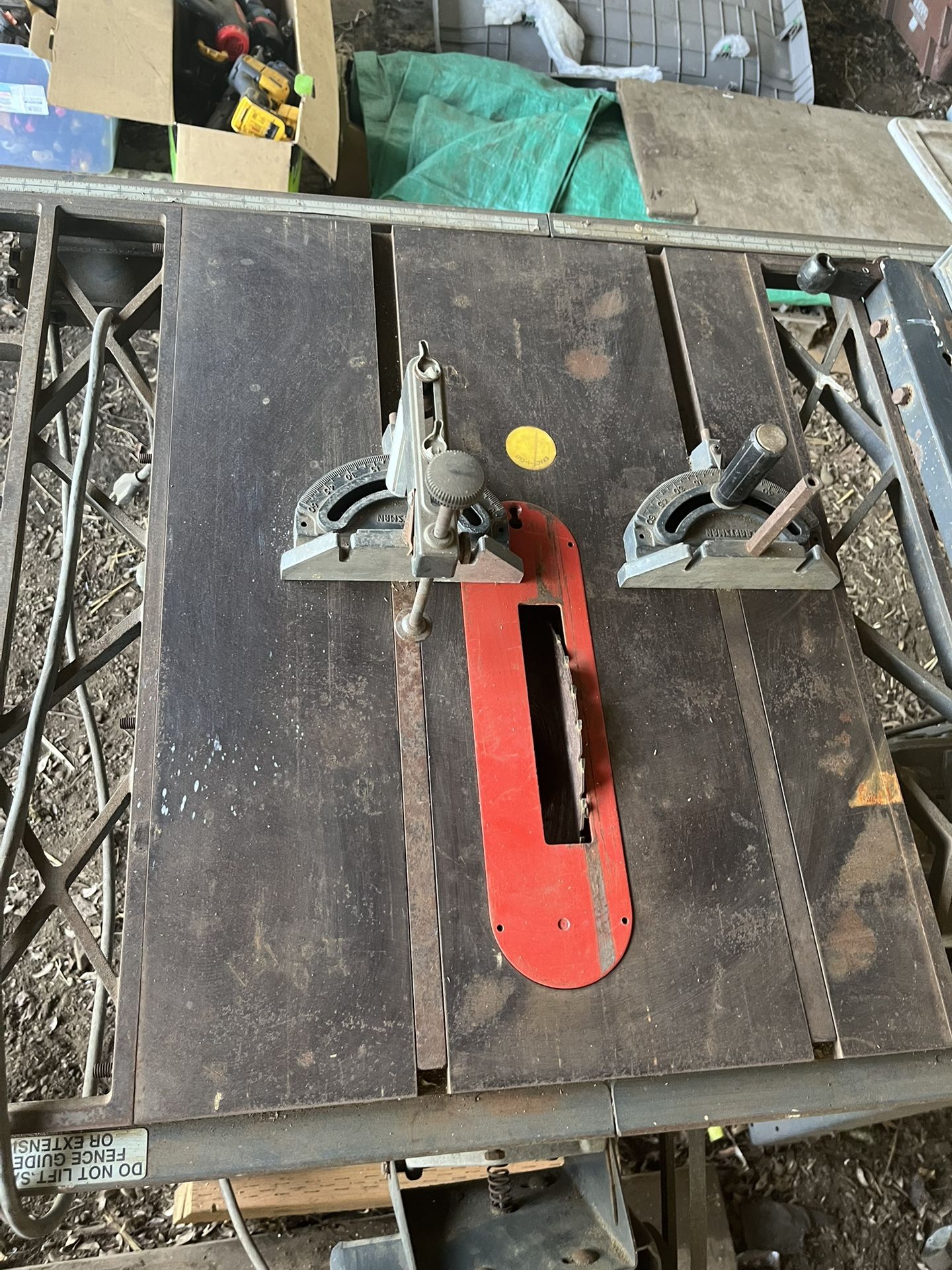 Belt Drive Table Saw. Contractor 10in