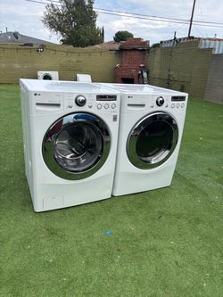 LG Front Load Washer and Dryer Set