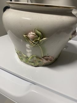 Decorative Pot