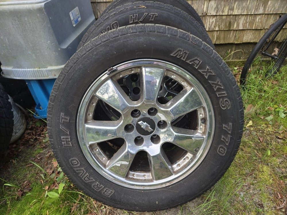 6 Lug Silverado 20s