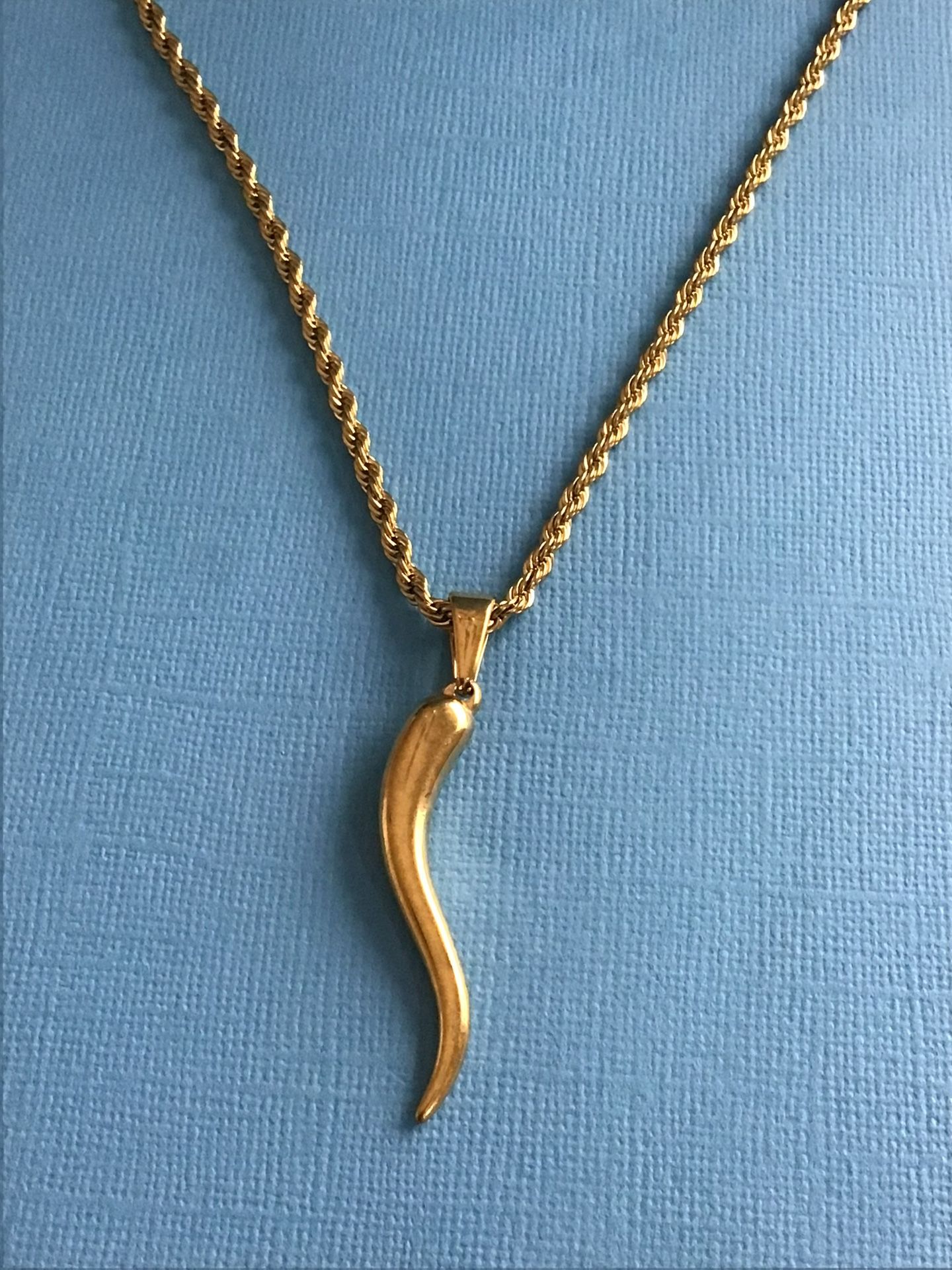 Men’s Gold On Stainless Steel Horn Pendant On Rope Chain *Pickup Boca Raton Or Ship Nationwide