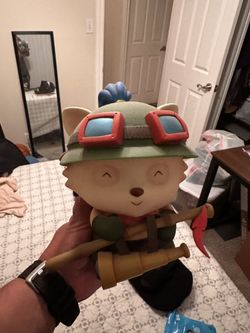 League Of Legends Teemo Statue