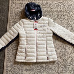 BRAND NEW tommy hilfiger women's size medium jacket