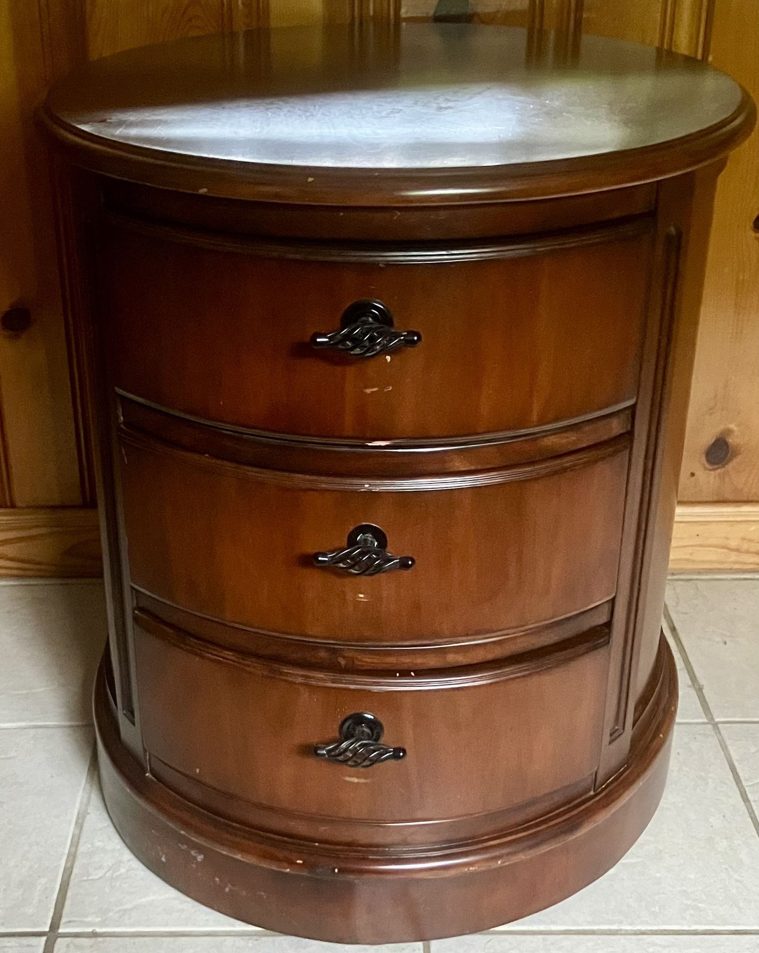 Heavy Solid Wooden End Table/Night Stand w/ 3 Drawers