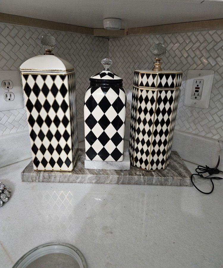 Black and white decanters