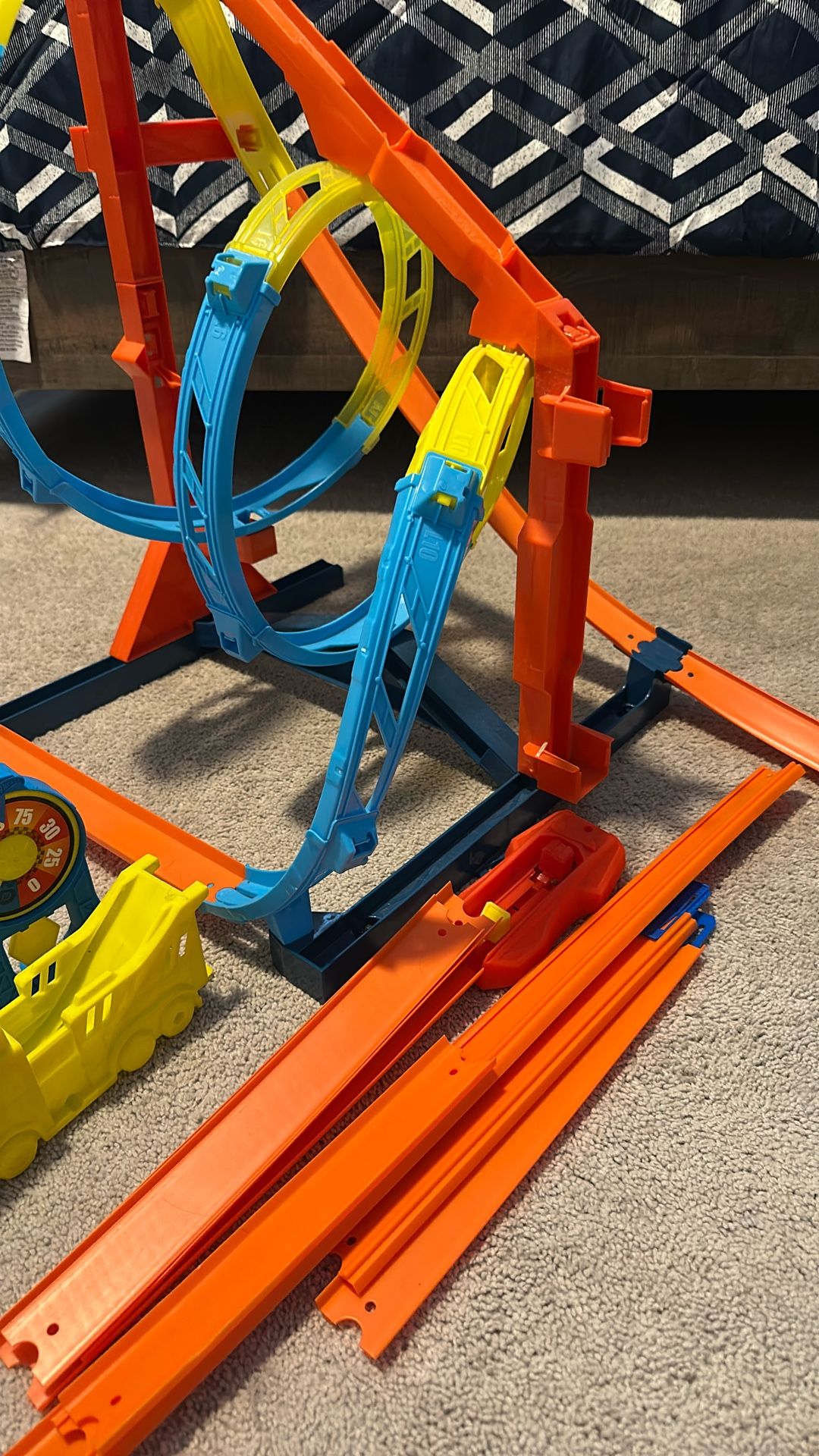 Hot Wheels Triple Loop