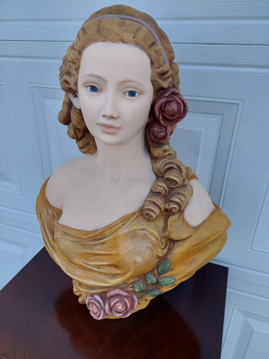 Statue