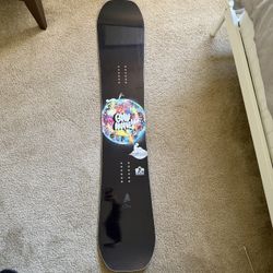 GNU Snowboard “154 Money” 25/26 Brand New