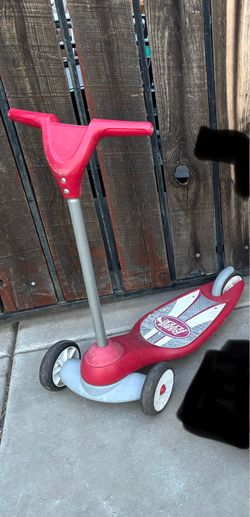 Radio Flyer Scooter