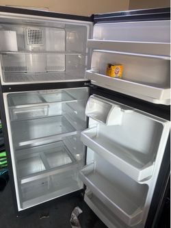 GE refrigerator