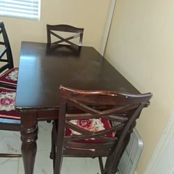6  Chairs Dining Table  