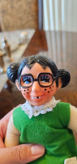 La Chilindrina El Chavo Del Ocho Doll Plush 10" / Collectible / Collector / Toy  / Figure / Rare / Unique / Gift / Decorative / HTF
