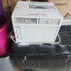 AC Unit For The Window
