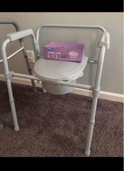 Bedside commode