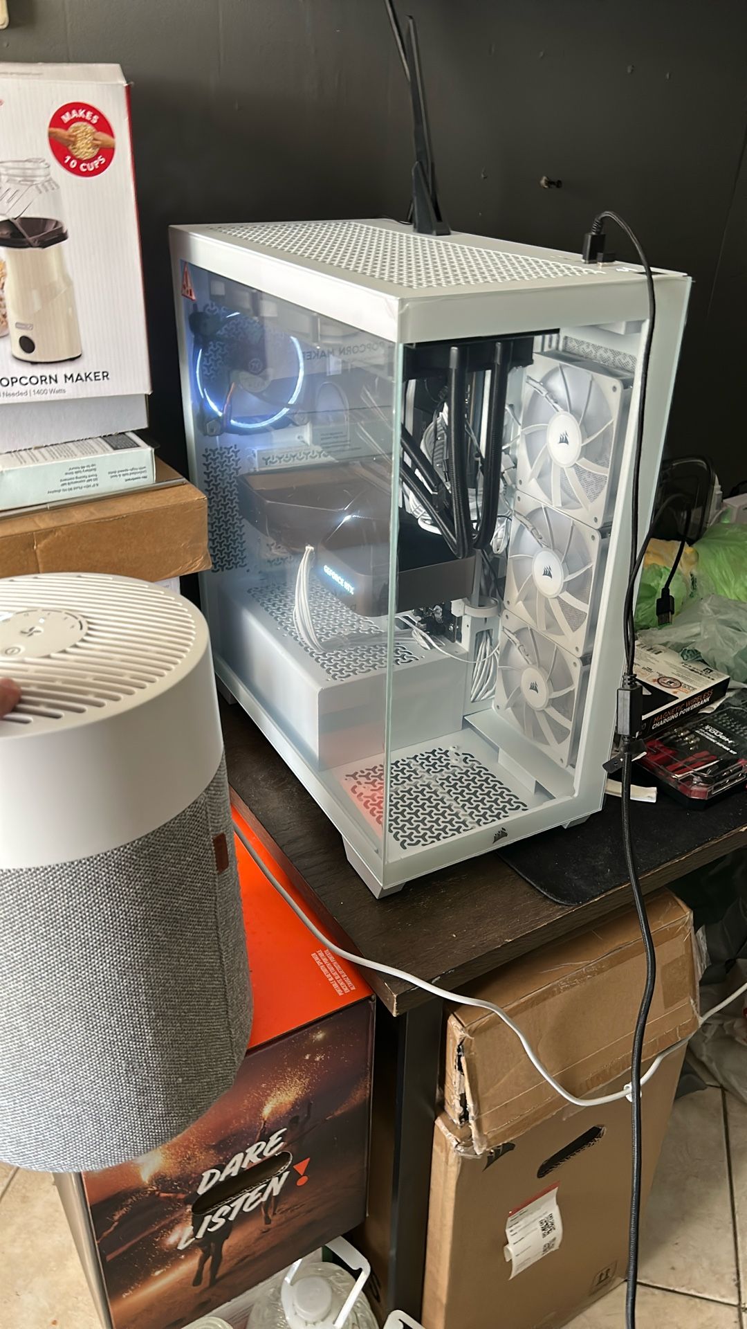 AMD Ryzen 7 7800X3D, Nvidia RTX 5080 FE, Gigabyte B650 Auros Elite AX Mobo (Corsair Case, 360 Aio, 32GB Ram & 850 Watts) 2TB Nvme.