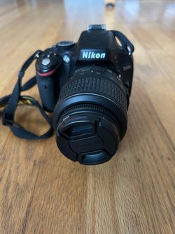 Nikon D5100 DSLR digital camera