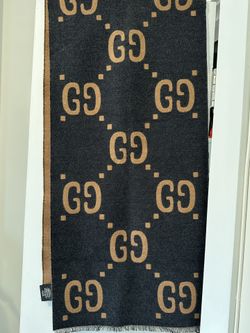 Gucci Wool&Silk Blend Jacquard Scarf