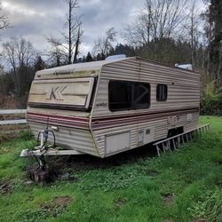 1988 KOMFORT Travel Trailer