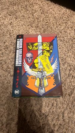 DC Comic Seven Soldiers Book