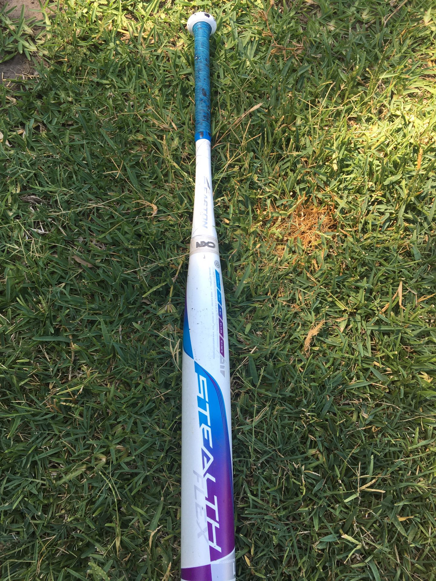 Easton stealth flex fast pitch softball bat 30 inch 19 oz
