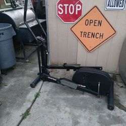 Elliptical Exercise Machine 