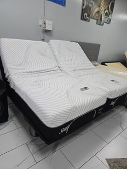 King Split Sizes Bed with Mattress