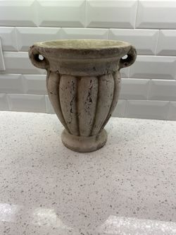 Decorative pot