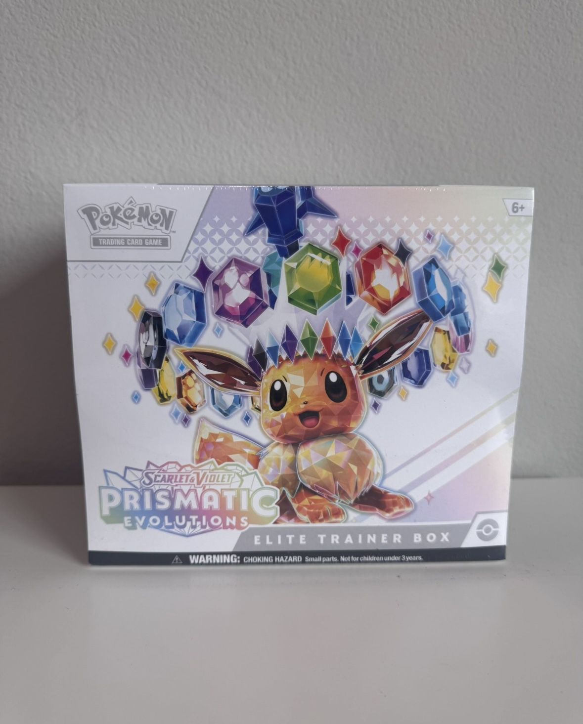 Pokemon Prismatic Evolutions ETB