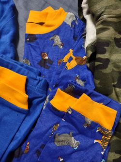 Boys Pajamas And Sweat Outfit 