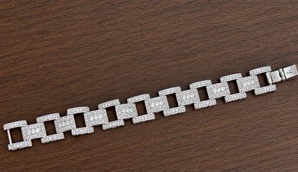 Iced Out Diamond Bracelet i take trades $20 discount if coming to me