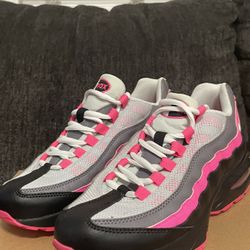 Nike Air Max 5Y