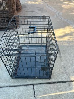 Wire Dog Crate with Tray
