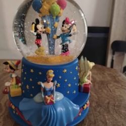 HALLMARK Walt Disney Musical 100th Birthday Water Globe Limited Edition w/Box