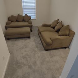 Couch And Love Seat With Ottoman