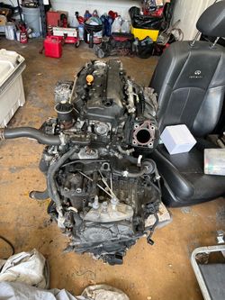 Pulled Car Engine with Transmission