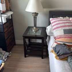 End Table With Lamp