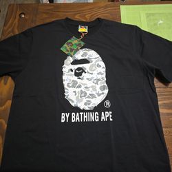 Bape Tshirt 70$ Brand New