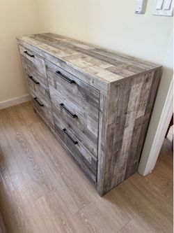 Ashley home furniture dresser