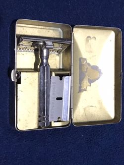 Vintage Super Stainless Razer